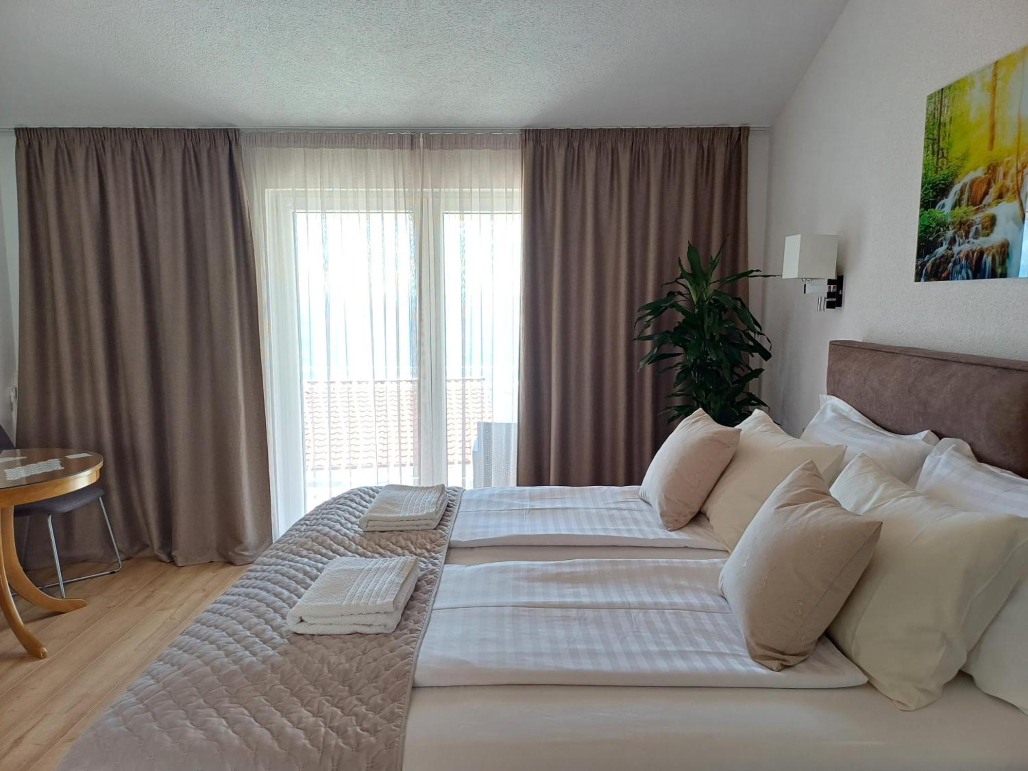 Apartments Jaksic تروغير المظهر الخارجي الصورة